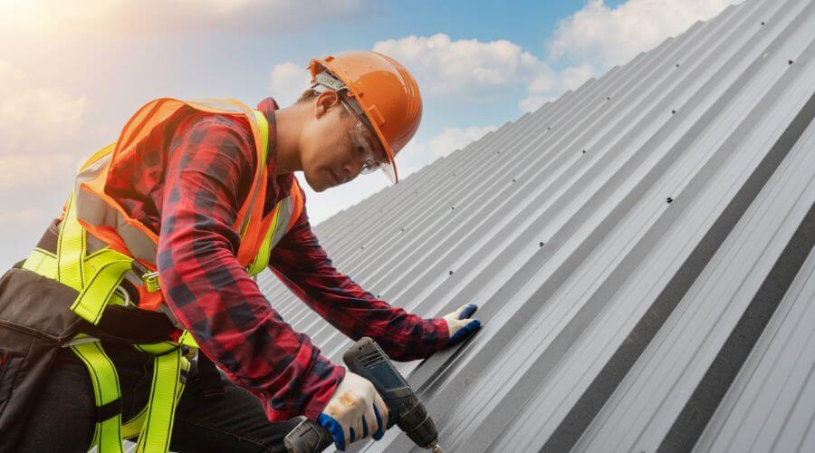 Professional gutter cleaning in Fallston, NC